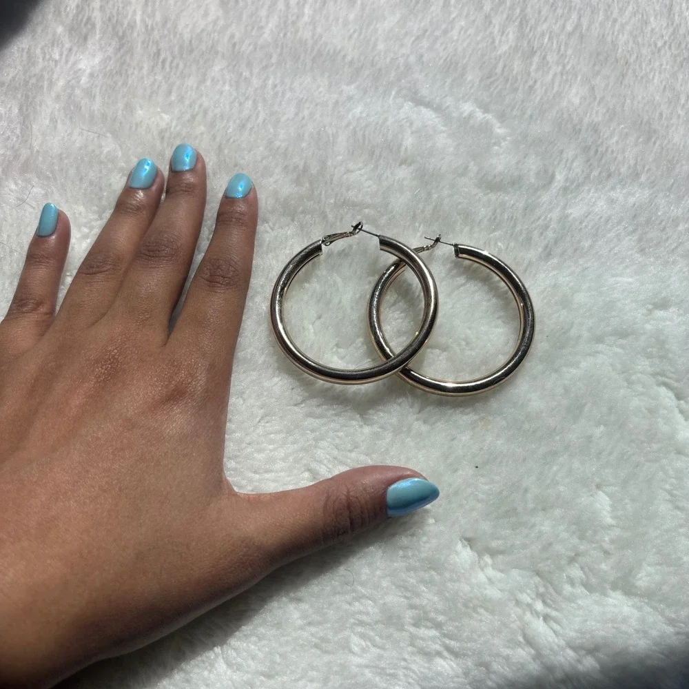 Large Gold Tone Round Hoop Earrings Polished Hollow Tube Lever Back Classic